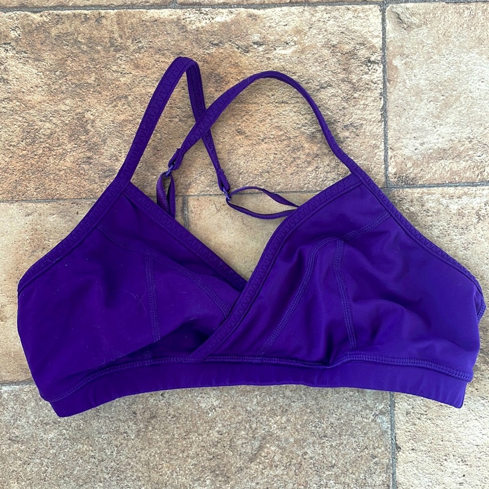 Lululemon Sports bra 6